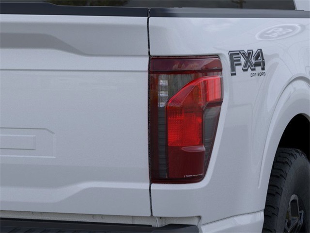 New 2025 Ford F-150 XLT 4D SuperCrew
