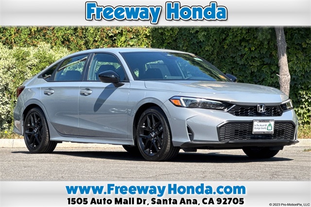 2026 Honda Civic Sport's photo