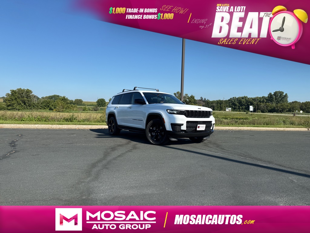 Used 2022 Jeep Grand Cherokee L Altitude SUVs