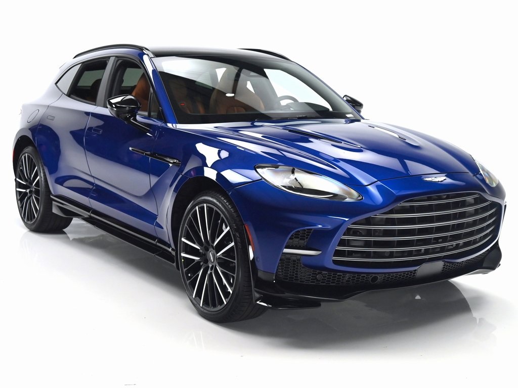 2025 Aston Martin DBX AM8 DBX707 photo 3