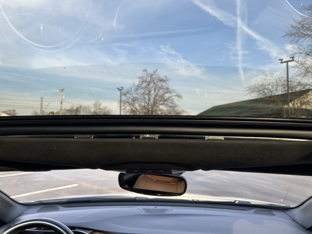 used 2021 Chrysler Pacifica car, priced at $26,287