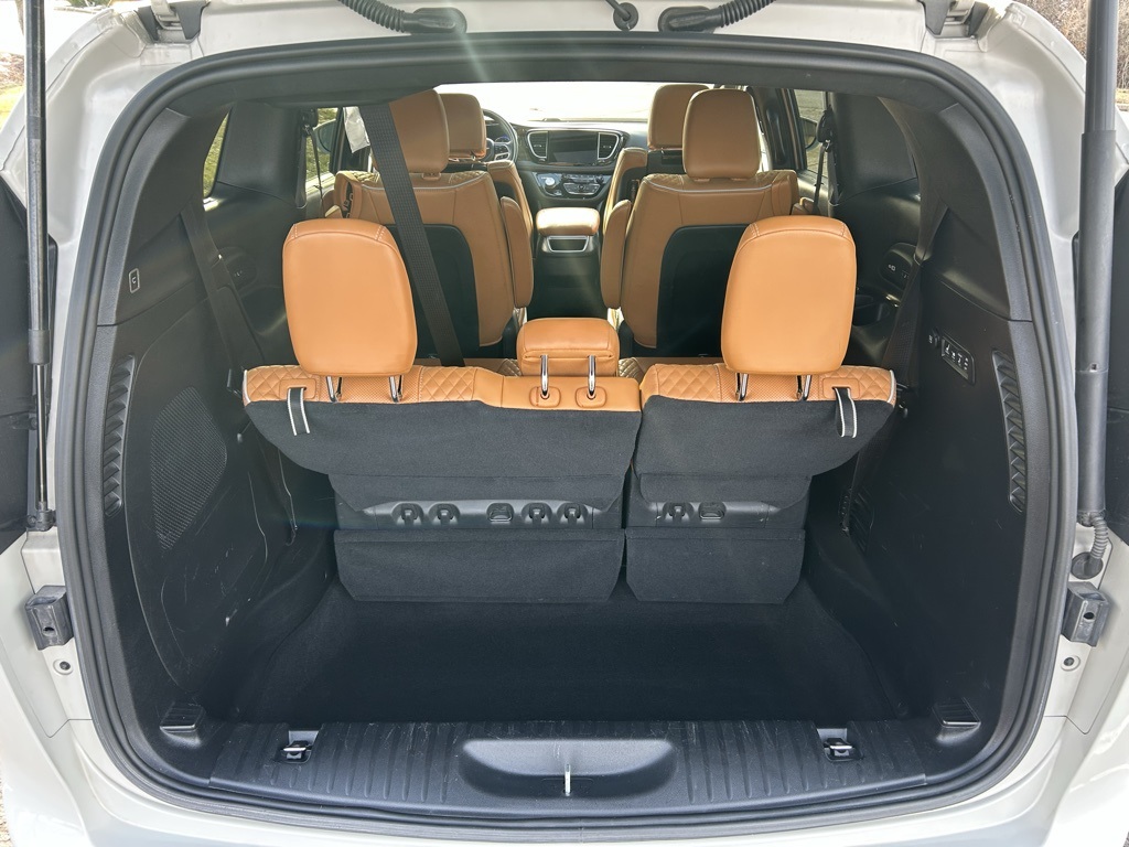 used 2021 Chrysler Pacifica car, priced at $26,287