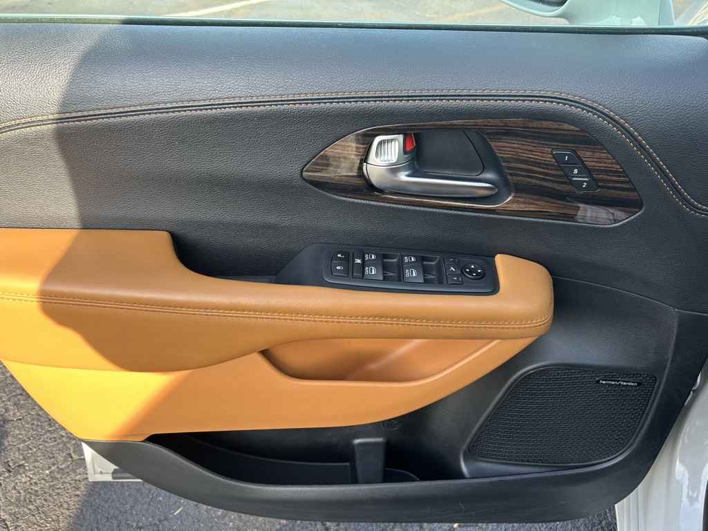 used 2021 Chrysler Pacifica car, priced at $26,287