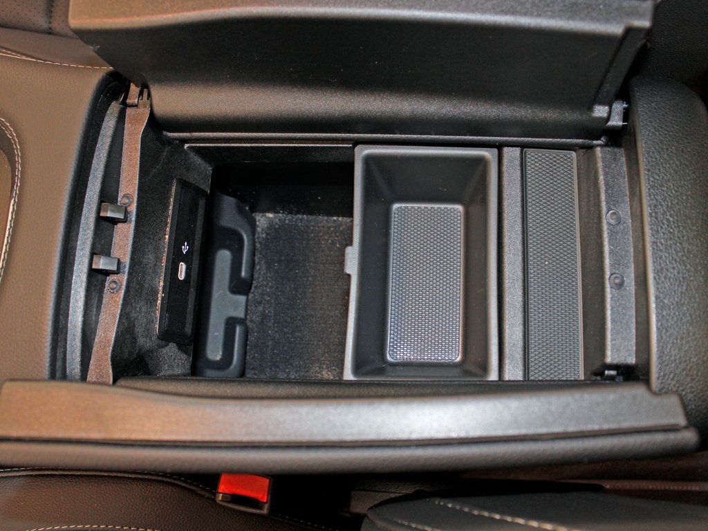 used 2026 Mercedes-Benz GLE car, priced at $65,550