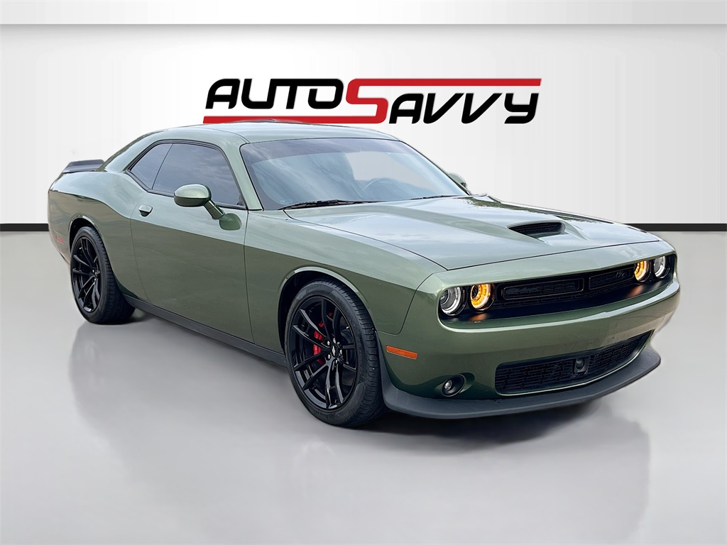 2023 Dodge Challenger R/T's photo