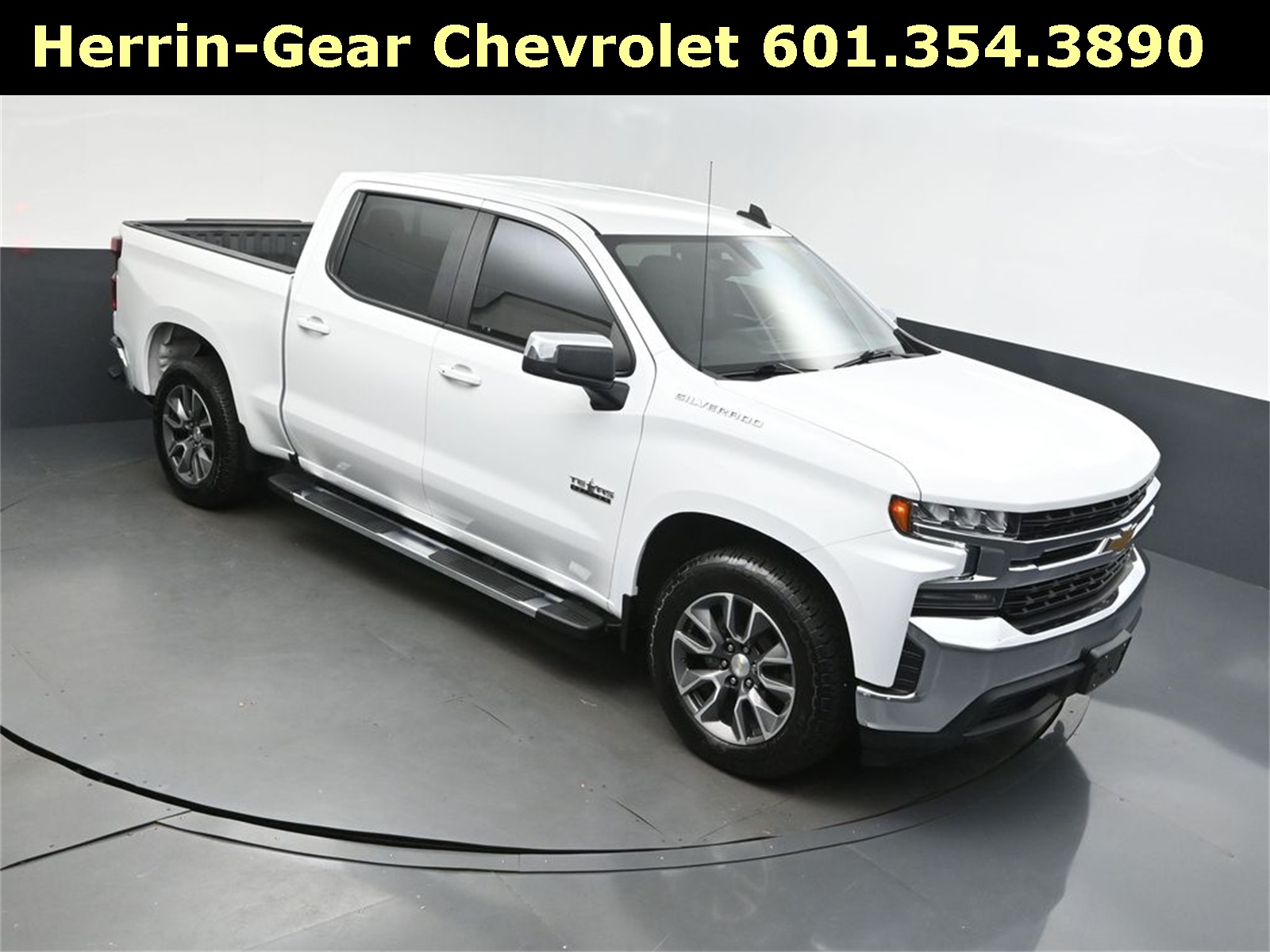 2022 Summit White Chevrolet Silverado 1500 LTD LT Truck
