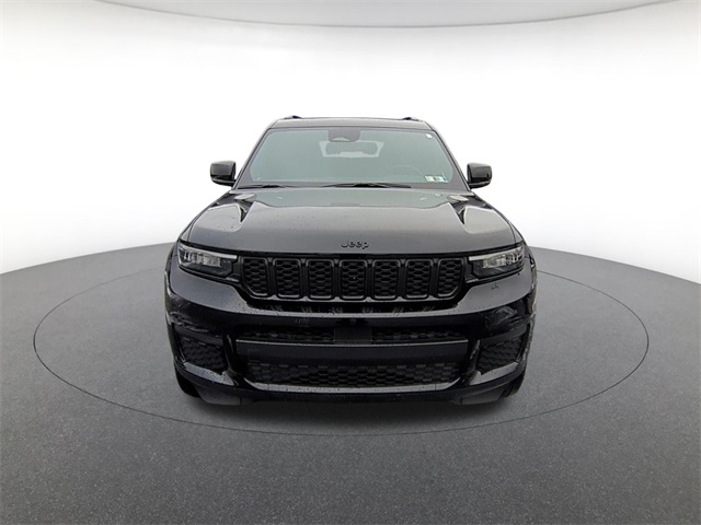 used 2023 Jeep Grand Cherokee L car, priced at $31,911