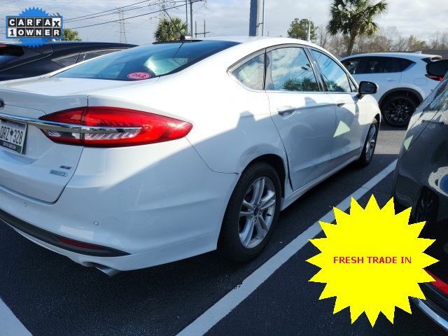 2018 Ford Fusion SE's photo