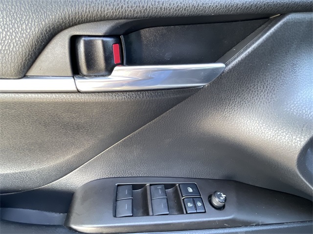 Used 2021 Toyota Camry Hybrid Sedan