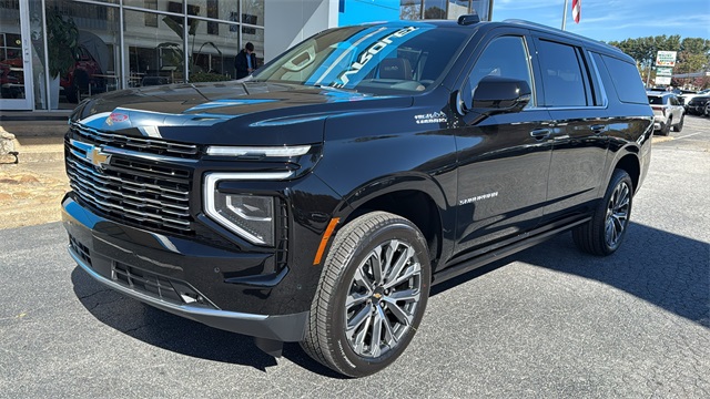 new 2026 Chevrolet Suburban car, priced at $96,185