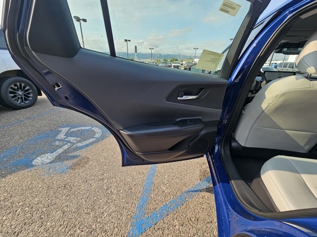 2026 Toyota Prius XLE photo 16