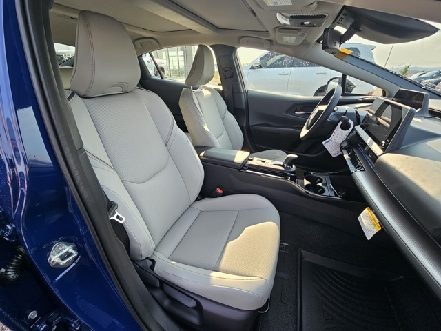 2026 Toyota Prius XLE photo 20
