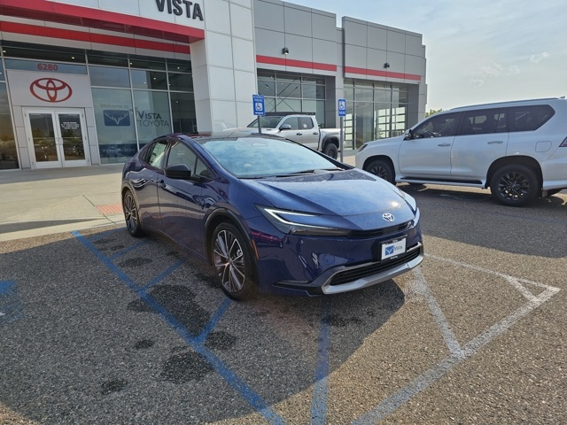 2026 Toyota Prius XLE photo 3