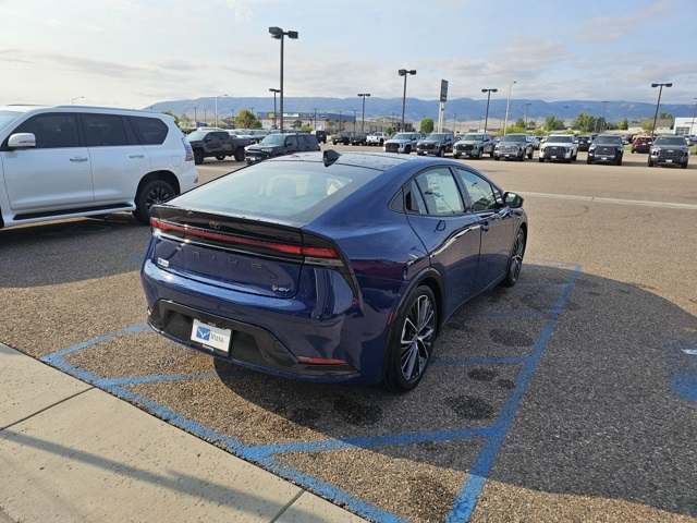2026 Toyota Prius XLE photo 5
