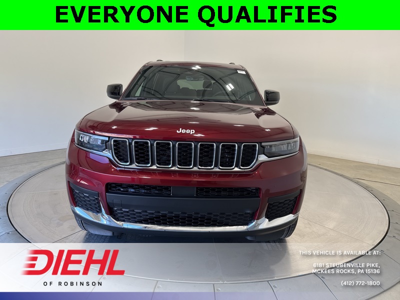 2025 Jeep Grand Cherokee Laredo X photo 2