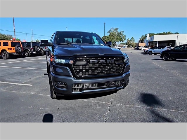 2026 Ram 1500 Big Horn Crew Cab 4x4 5'7" Box