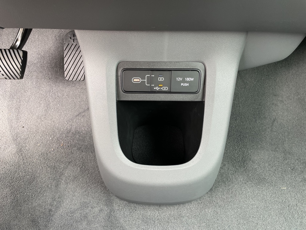 2025 Hyundai Ioniq 5 SEL photo 22