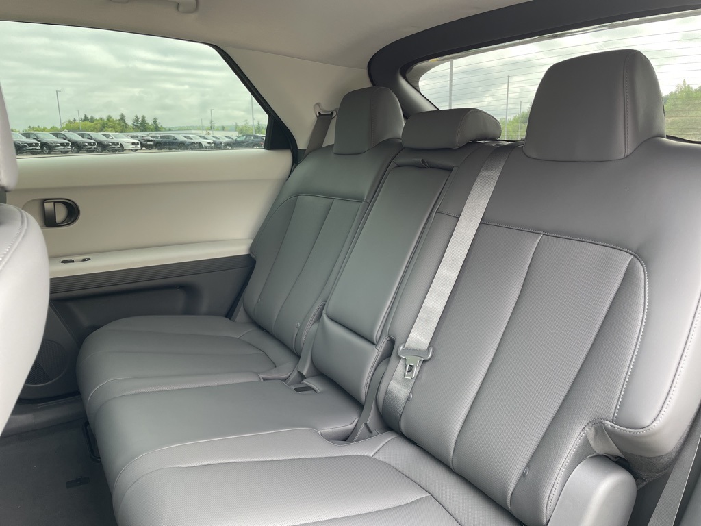 2025 Hyundai Ioniq 5 SEL photo 33