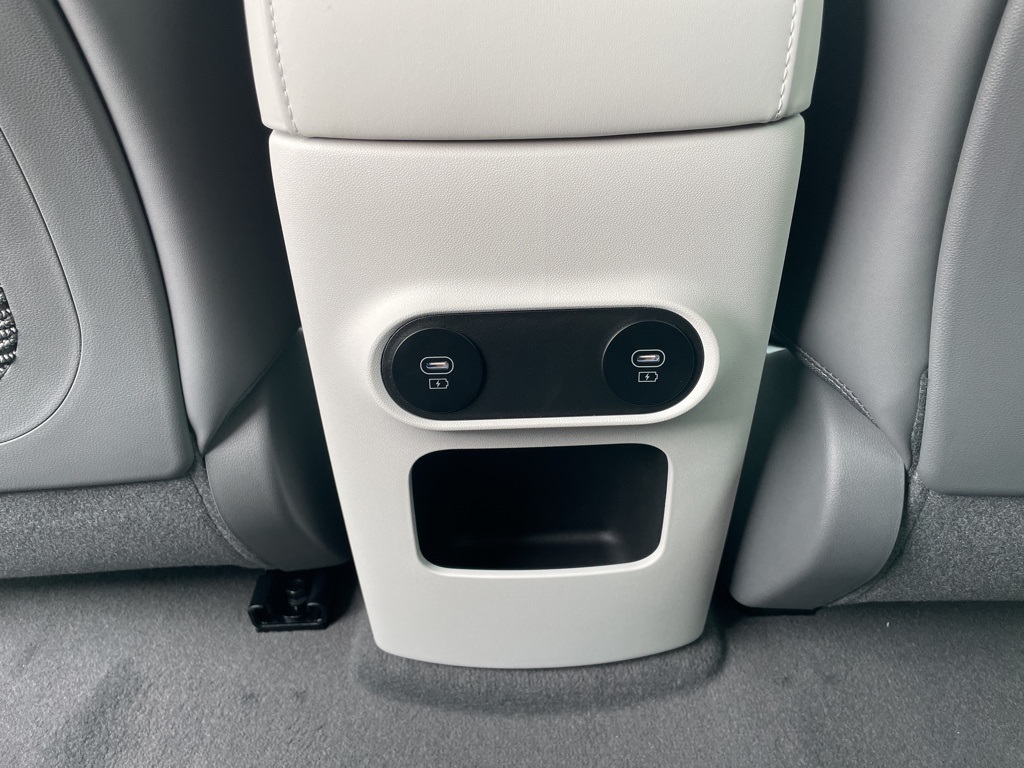 2025 Hyundai Ioniq 5 SEL photo 35