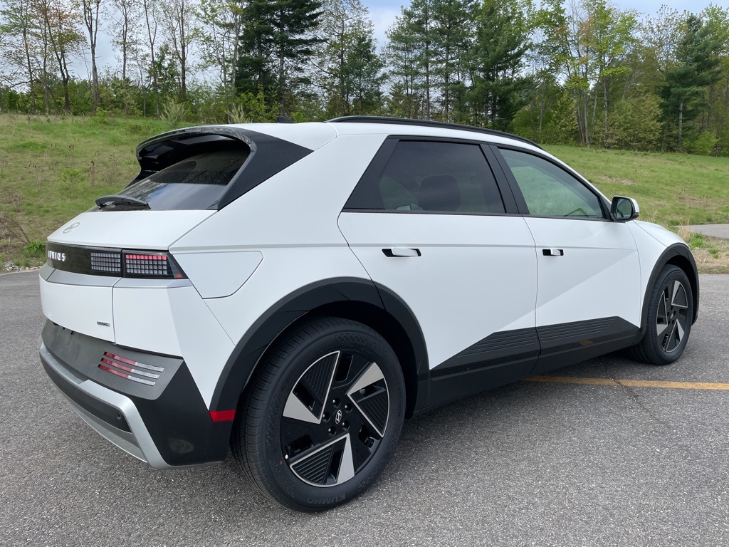 2025 Hyundai Ioniq 5 SEL photo 4