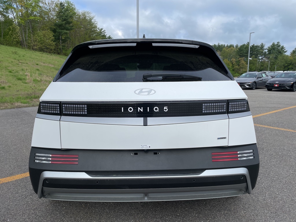 2025 Hyundai Ioniq 5 SEL photo 5