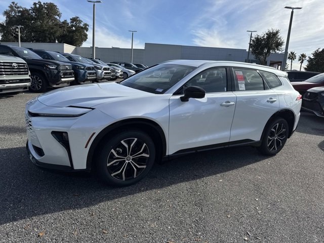 New 2025 Toyota Crown Signia Sedan