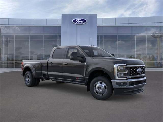 2025 Ford F-350 Lariat photo 7
