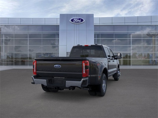 2025 Ford F-350 Lariat photo 8
