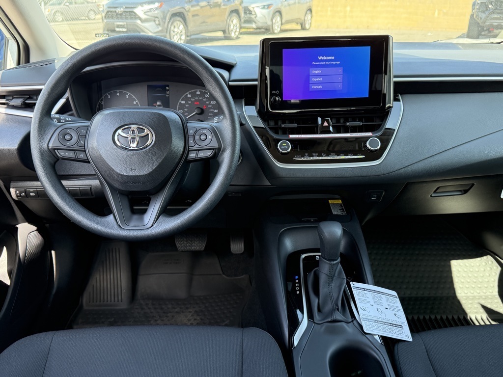 2025 Toyota Corolla LE photo 25