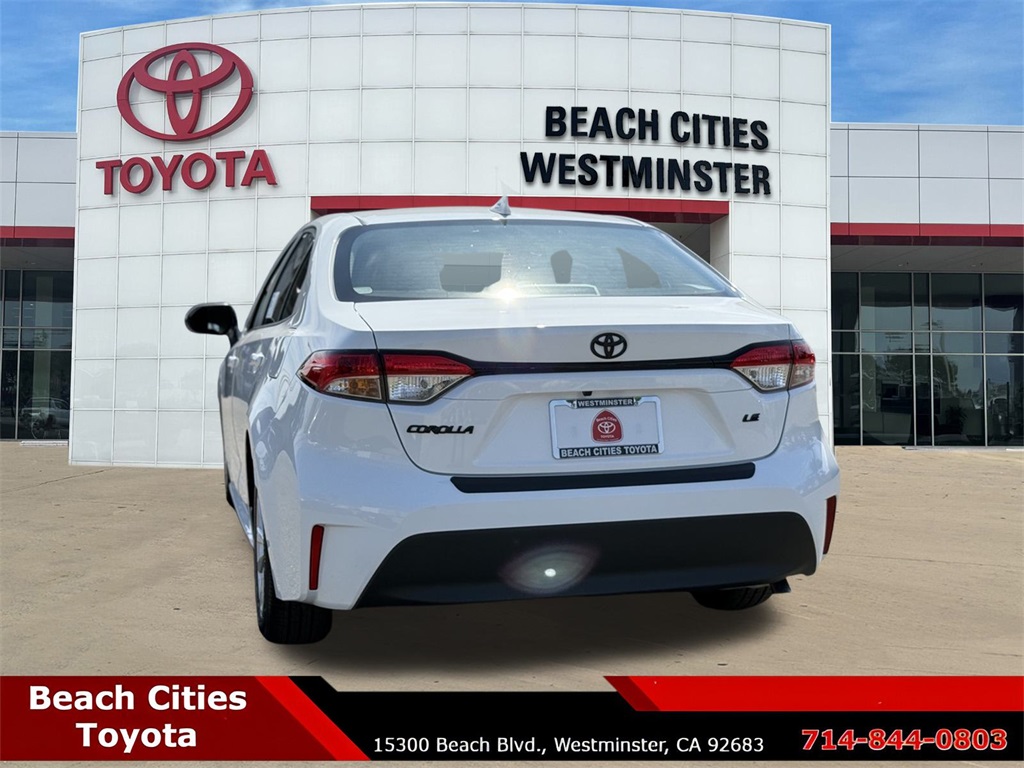 2025 Toyota Corolla LE photo 9