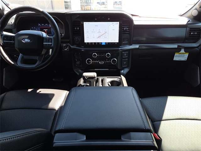 2025 Ford F-150 Lariat photo 10