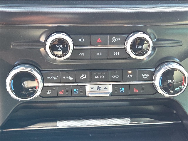 2025 Ford F-150 Lariat photo 20