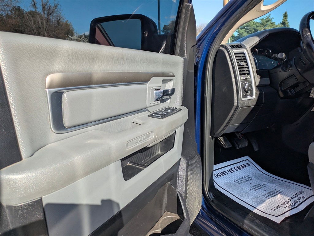Image 10 of 2017 Ram 1500 Big Horn RWD