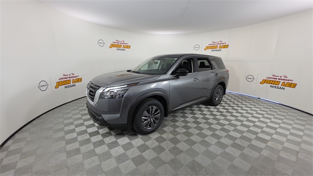 2025 Gun Metallic Nissan Pathfinder S FWD SUV