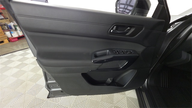 2025 Gun Metallic Nissan Pathfinder S FWD SUV