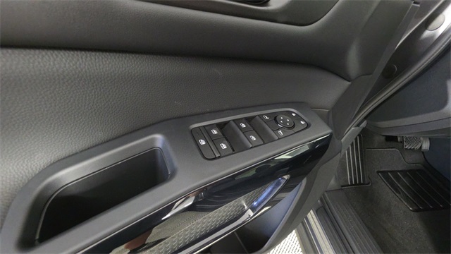 2025 Gun Metallic Nissan Pathfinder S FWD SUV