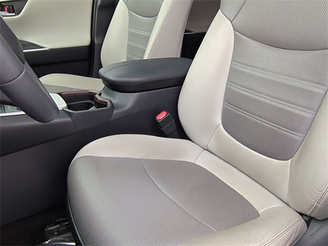 used 2019 Toyota RAV4 car, priced at $23,911