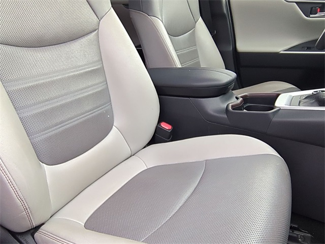 used 2019 Toyota RAV4 car, priced at $23,911