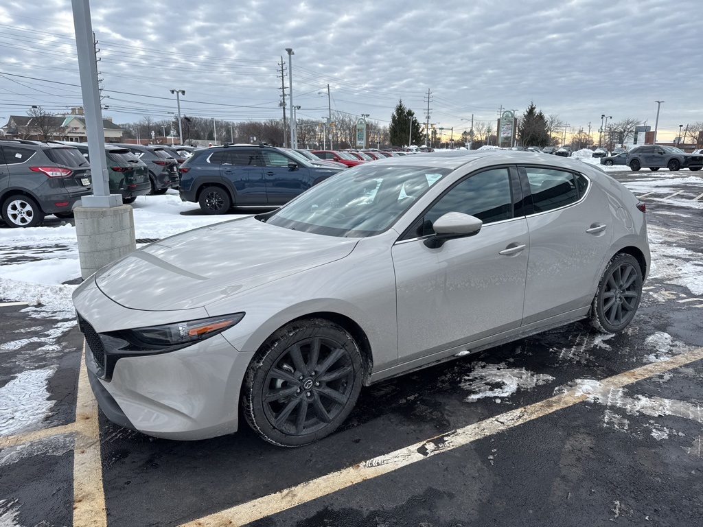 2022 Mazda Mazda3 Premium's photo