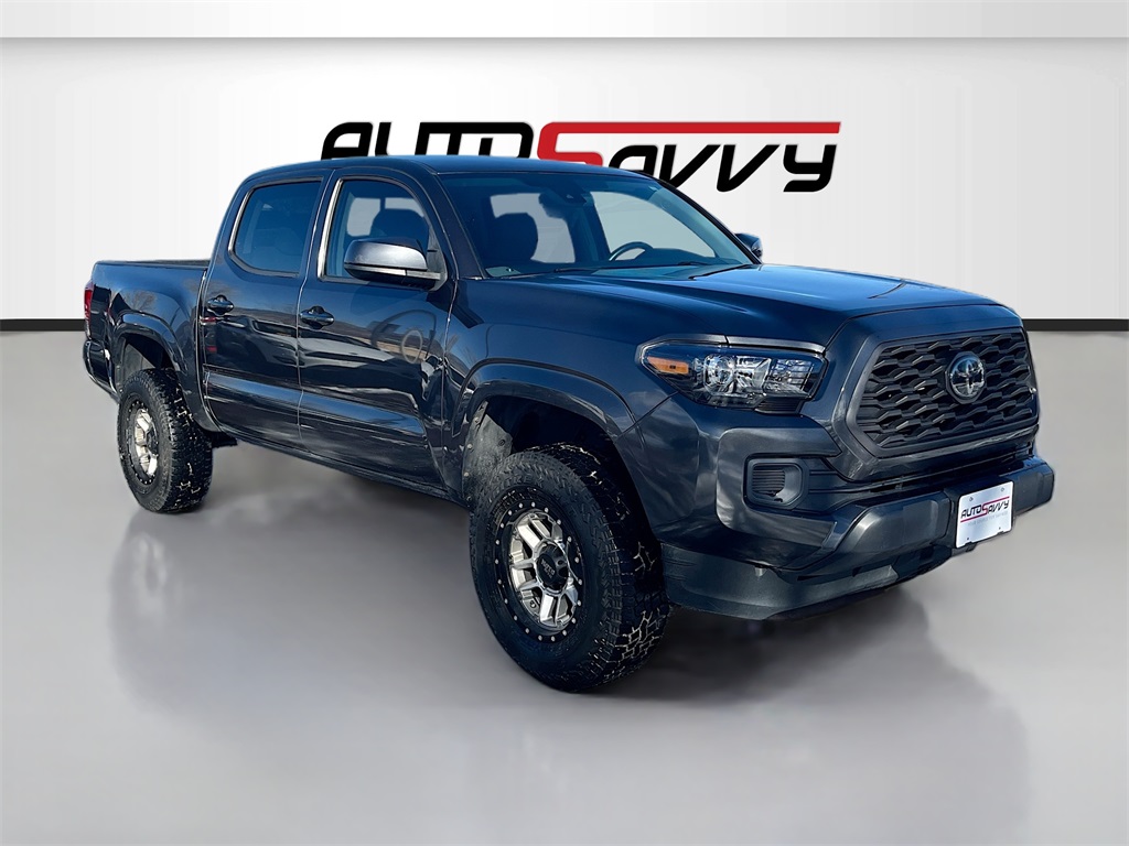2018 Toyota Tacoma SR's photo