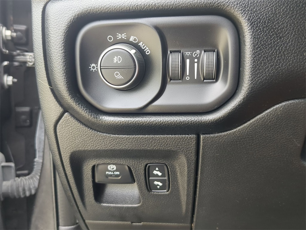 2022 Ram 1500 Laramie photo 24