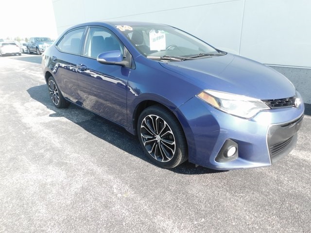 used 2014 Toyota Corolla S Plus 4D Sedan