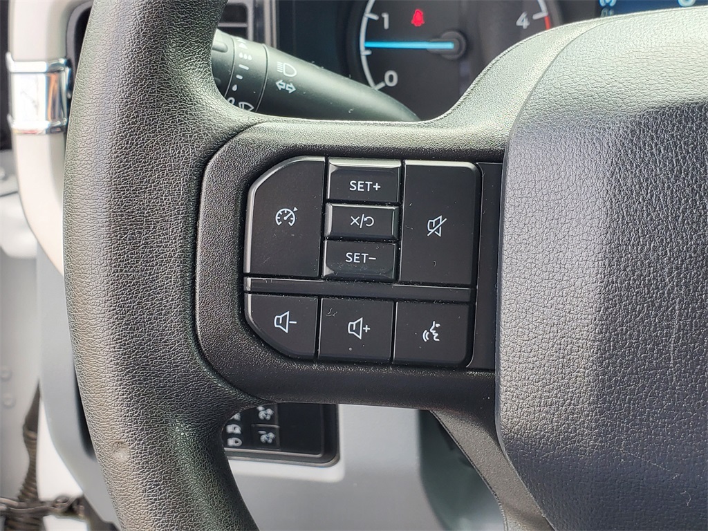 2024 Ford F-350 photo 12