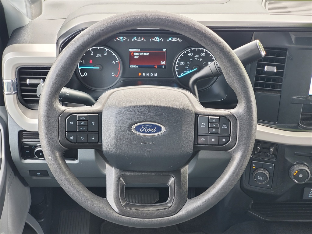 2024 Ford F-350 photo 22