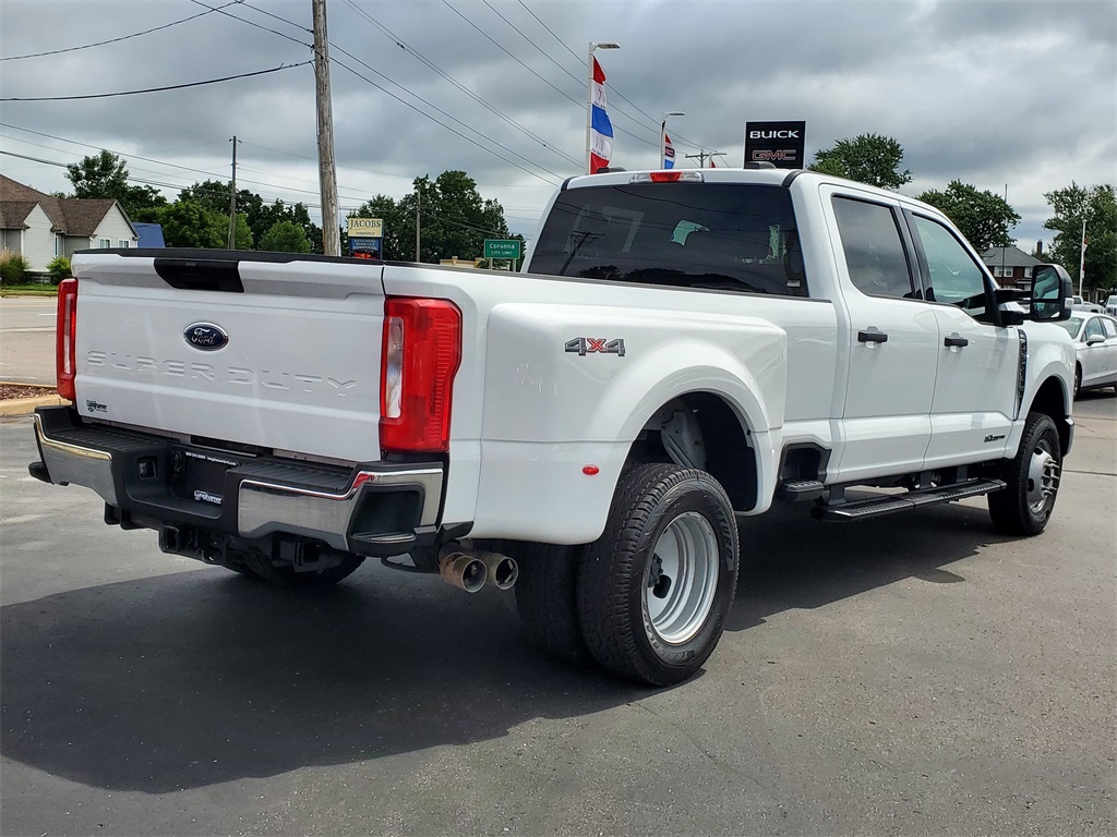 2024 Ford F-350 photo 5