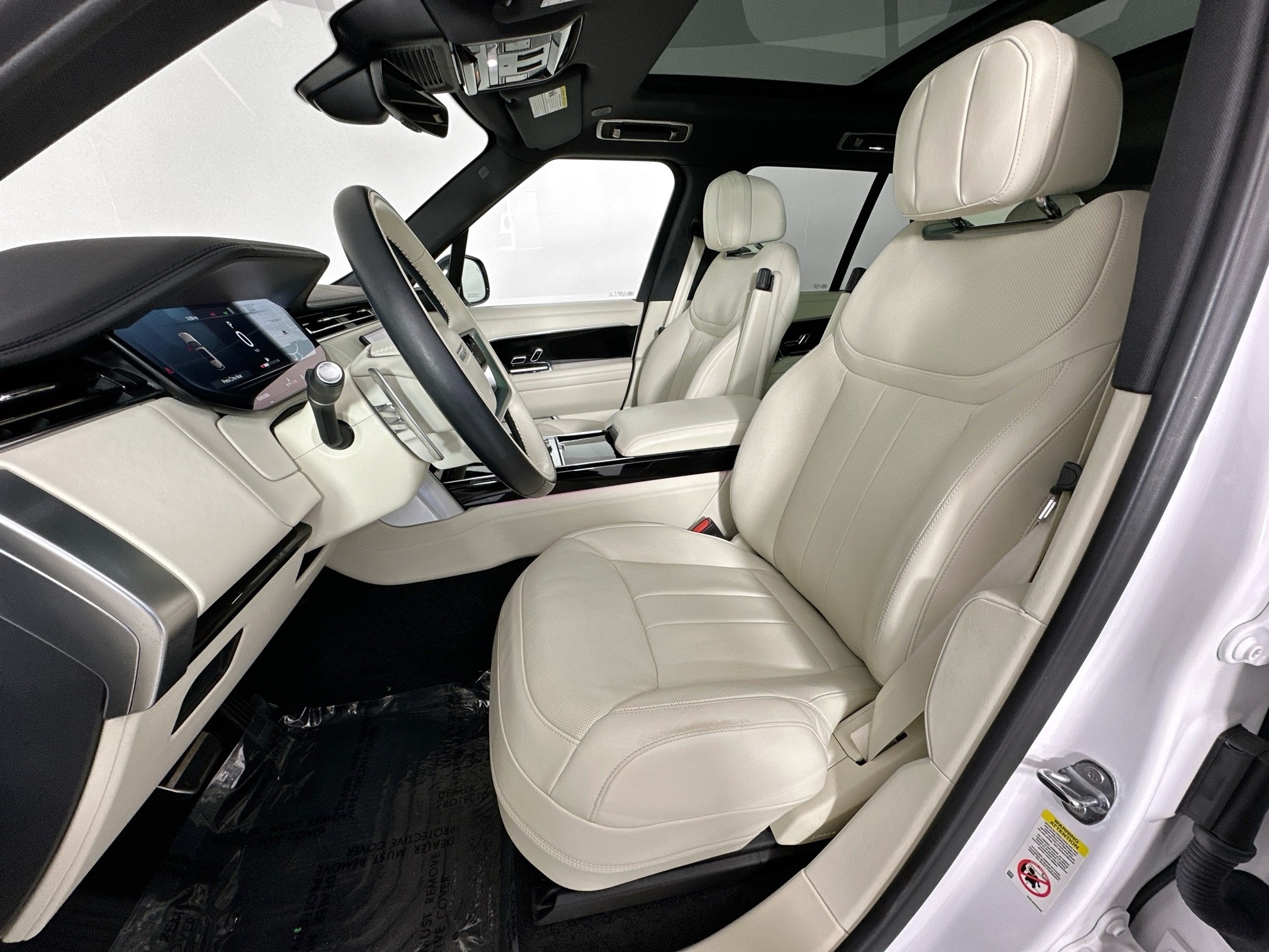 used 2023 Land Rover Range Rover car, priced at $112,998