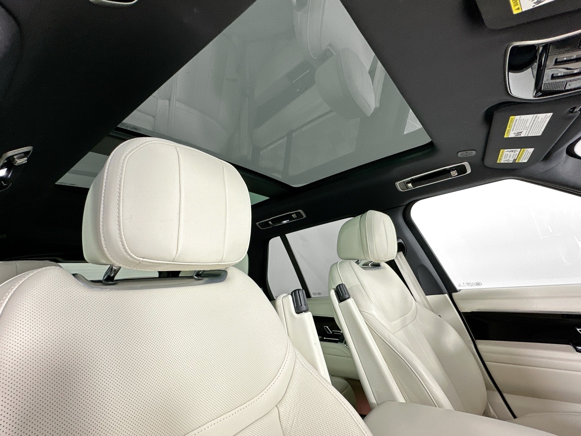 used 2023 Land Rover Range Rover car, priced at $112,998