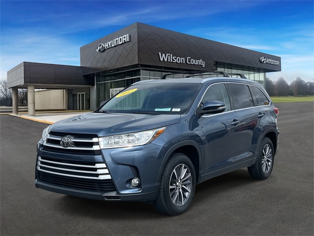 used 2017 Toyota Highlander car, priced at $22,991