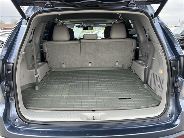 used 2017 Toyota Highlander car, priced at $22,991