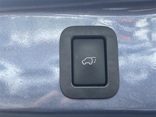 used 2017 Toyota Highlander car, priced at $22,991